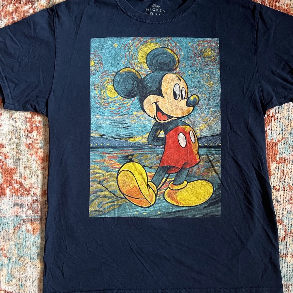 Disney Mickey Mouse artwork Tshirt